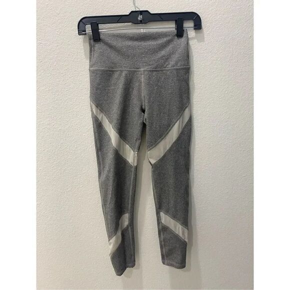 Aerie Gray Cropped Leggings with White Mesh Size Small - Picture 1 of 8